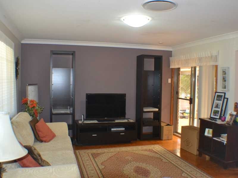 6 Lorikeet Street, Arana Hills QLD 4054