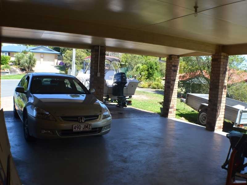 6 Lorikeet Street, Arana Hills QLD 4054