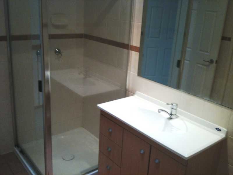 2/11 Renwick Street, Albion QLD 4010