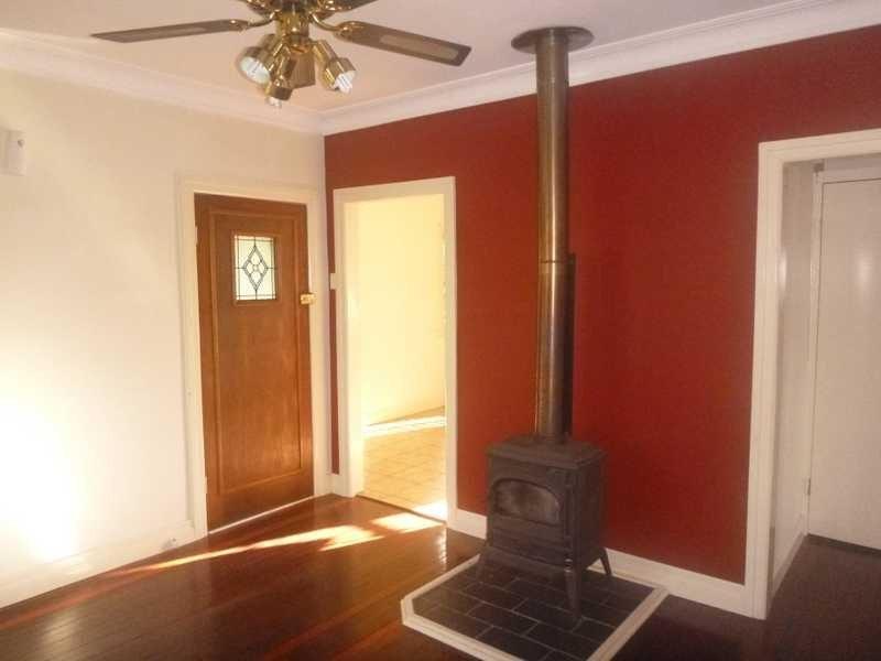 14 Chisholm St, Stafford Heights QLD 4053