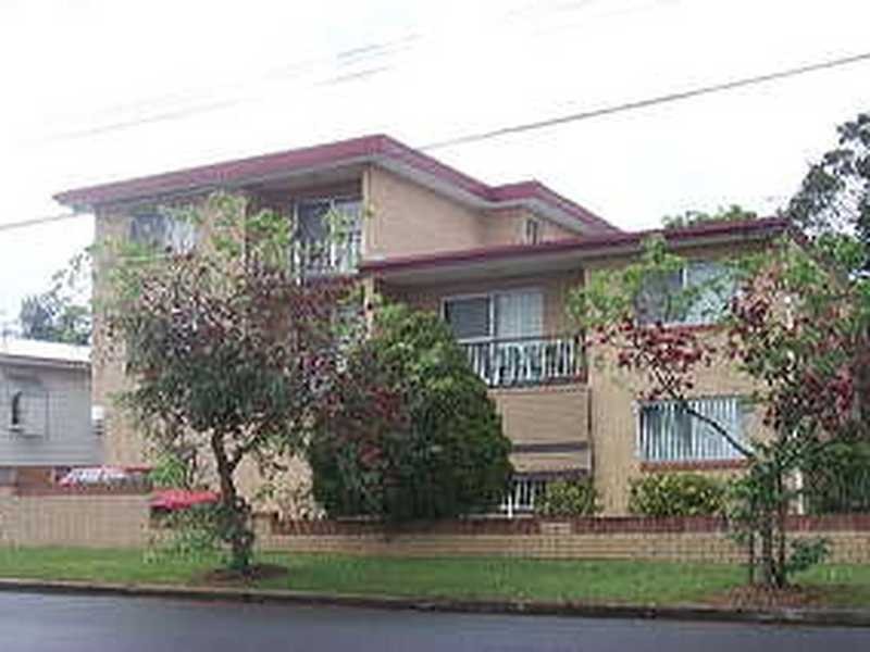 Unit 2/11 Lasseter Street, Kedron QLD 4031