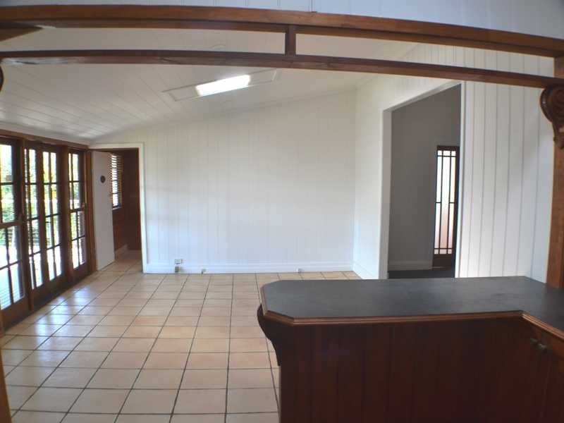 18 Vernon Street, Nundah QLD 4012