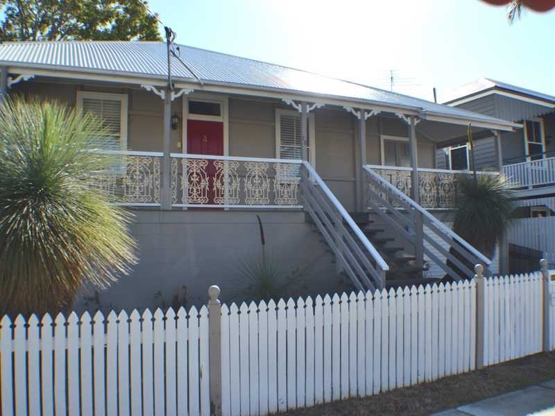 18 Vernon Street, Nundah QLD 4012