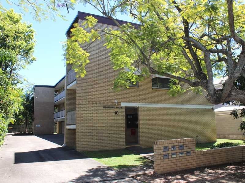 Unit 4/10 Stuckey Road, Clayfield QLD 4011