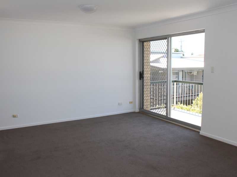 Unit 4/10 Stuckey Road, Clayfield QLD 4011