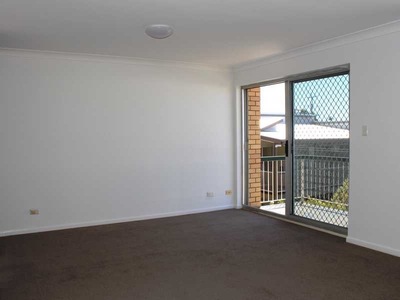Unit 4/10 Stuckey Road, Clayfield QLD 4011