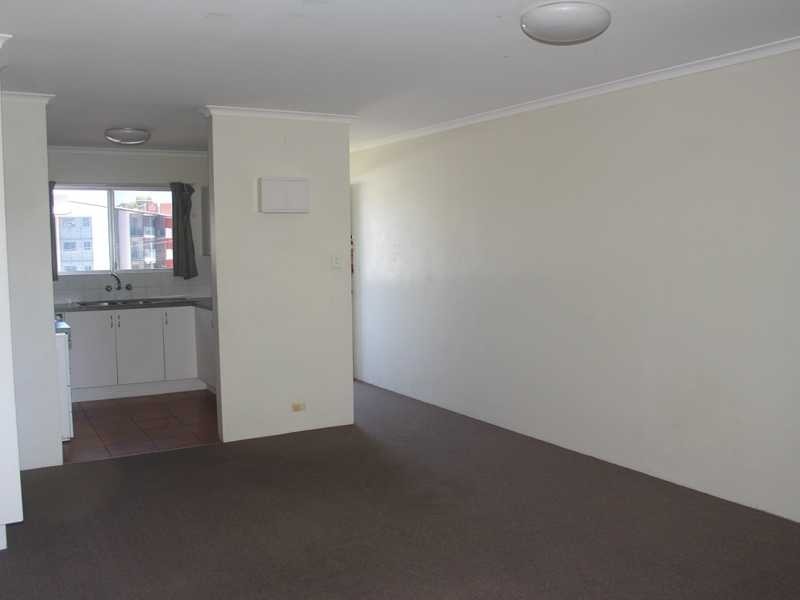 Unit 9/15 Amisfield Avenue, Nundah QLD 4012