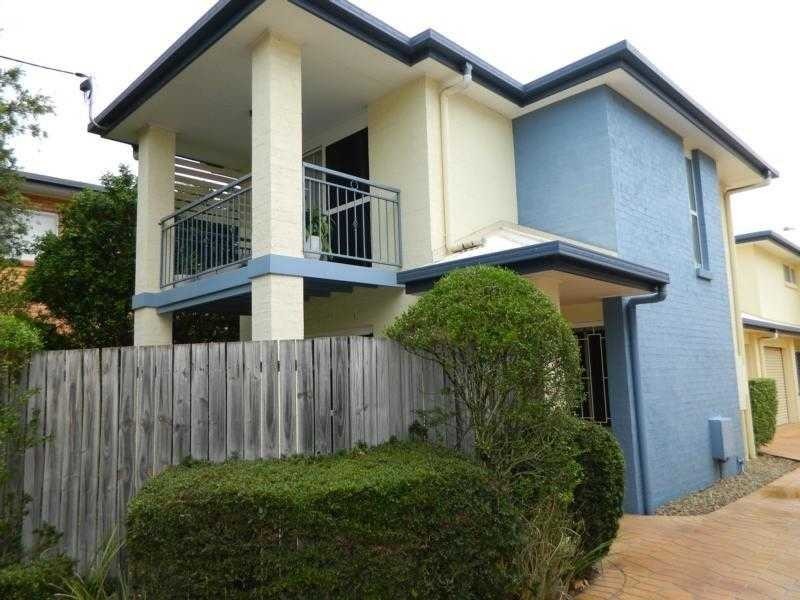 Unit 2/17 Newby Street, Nundah QLD 4012