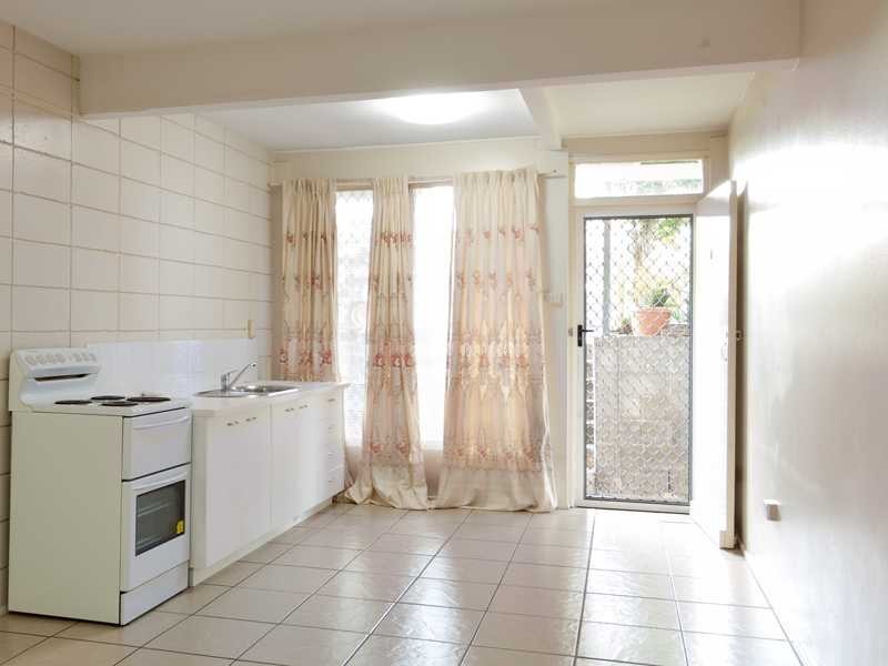 28 CNR Oxenham Street / Leslie Street, Nundah QLD 4012