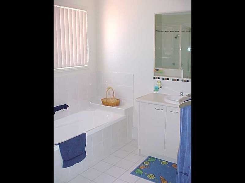 Parkinson QLD 4115