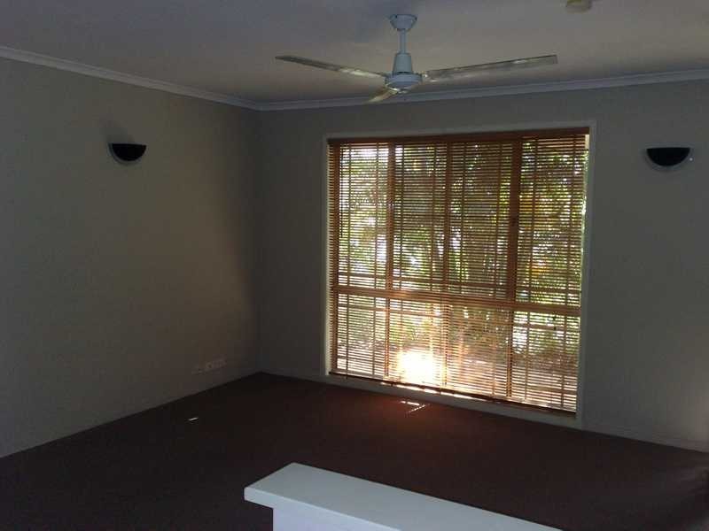 82 Rue Montaigne Street, Petrie QLD 4502