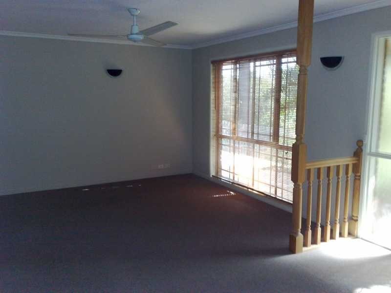 82 Rue Montaigne Street, Petrie QLD 4502