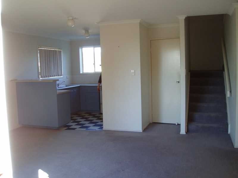 Unit 3/2 Scott Road, Herston QLD 4006