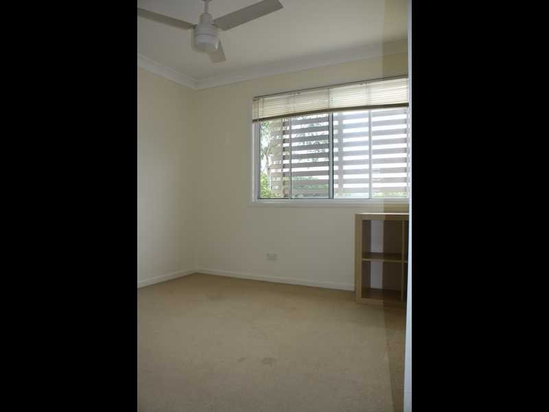 Unit 2/87 York Street, Nundah QLD 4012