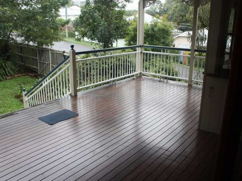 100 Lamont Road, Wilston QLD 4051