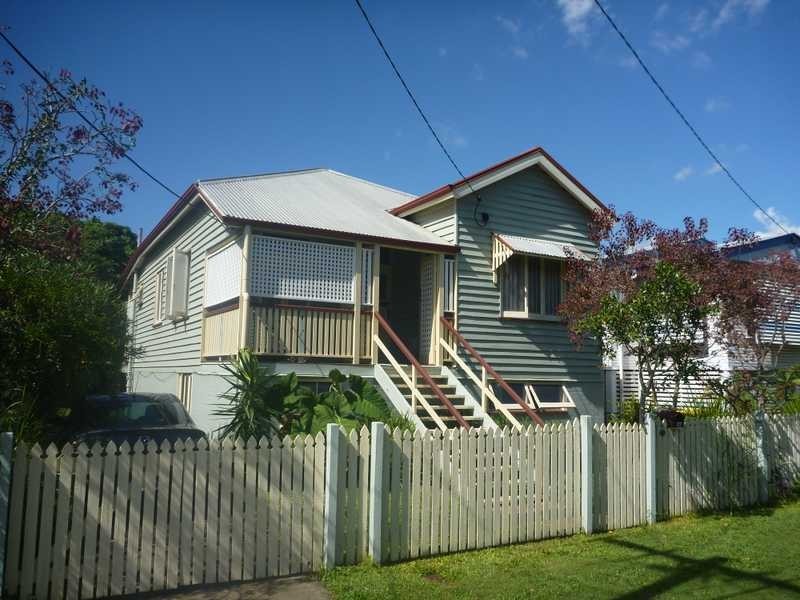 77 Alma Road, Clayfield QLD 4011