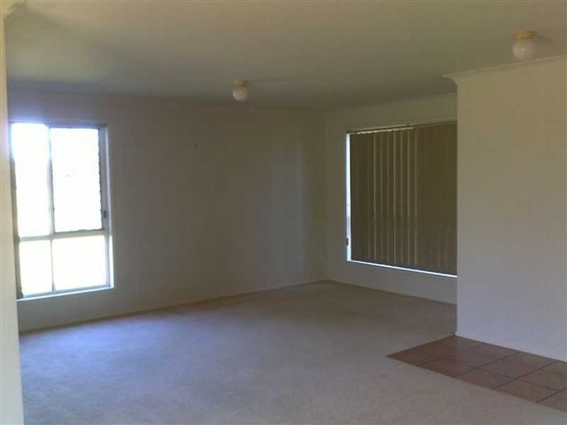 8 Walford Place, Boondall QLD 4034