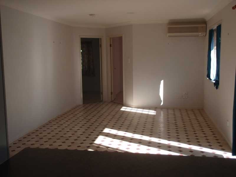 23 Manitoba Place, Wavell Heights QLD 4012