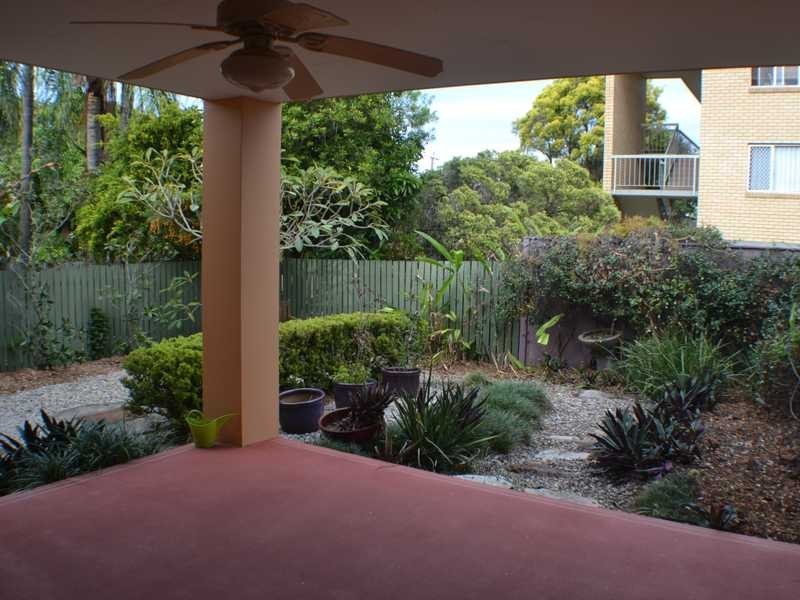 1/155 Flower Street, Northgate QLD 4013