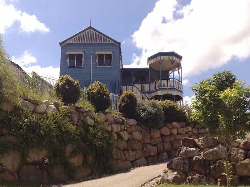 10 Monica Court, Eatons Hill QLD 4037