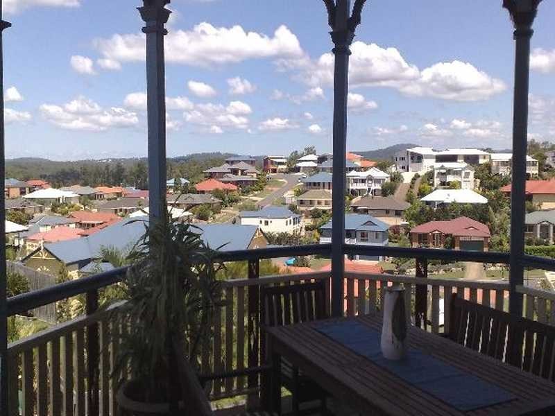 10 Monica Court, Eatons Hill QLD 4037