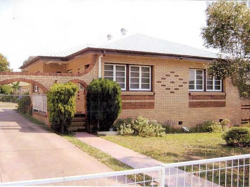 9 Brassington Street, Zillmere QLD 4034