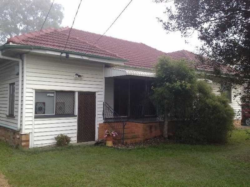 8 Mann Avenue, Northgate QLD 4013