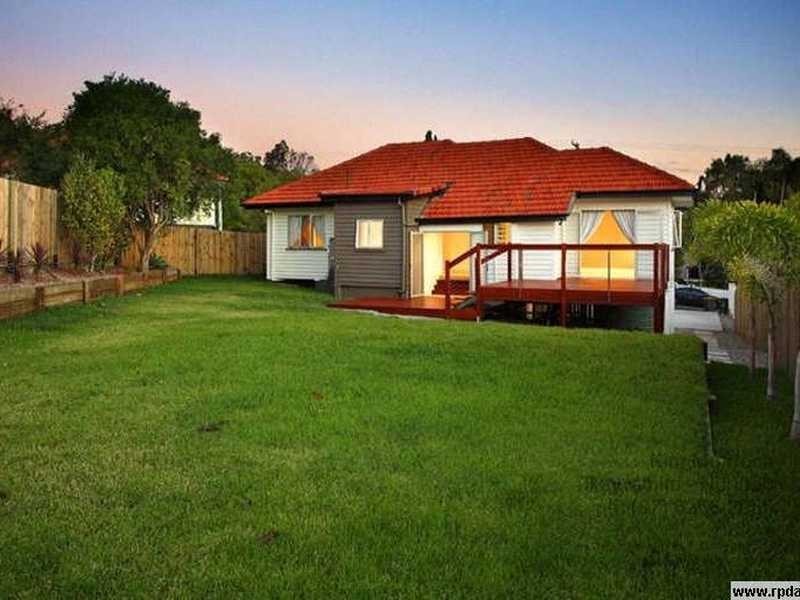 Nundah QLD 4012