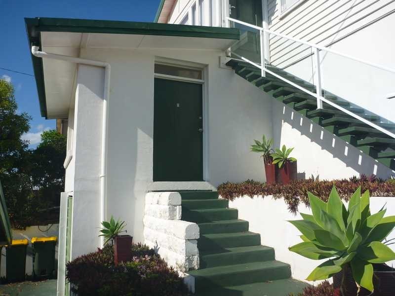 Unit 2/5 View Street, Wooloowin QLD 4030