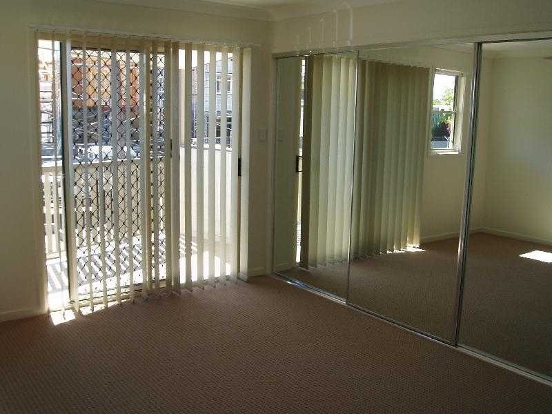 10 Hutchins Street, Kedron QLD 4031