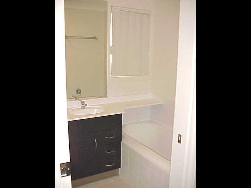 11 Caribou Crescent, Fitzgibbon QLD 4018