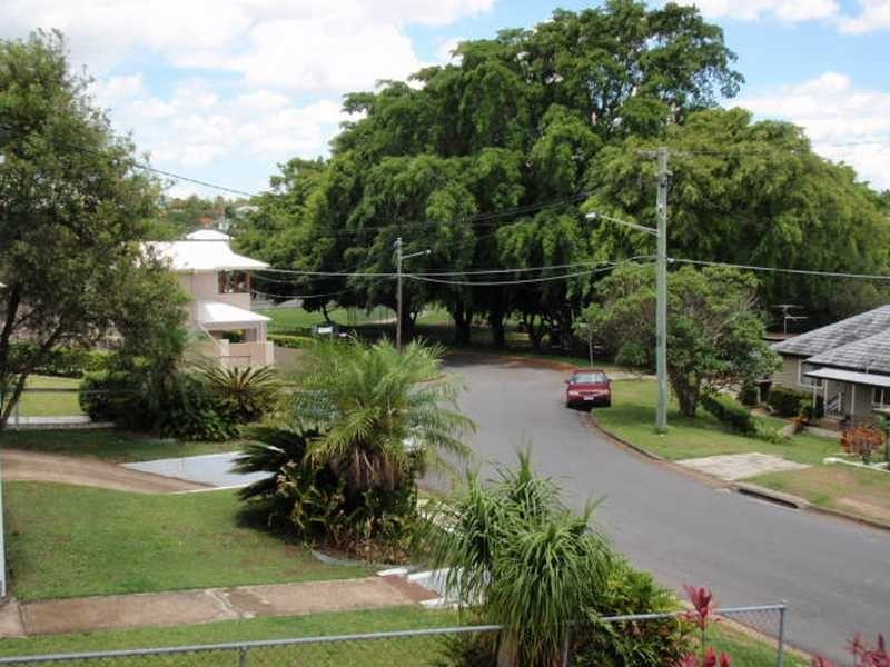 54 Taabinga Street, Wavell Heights QLD 4012