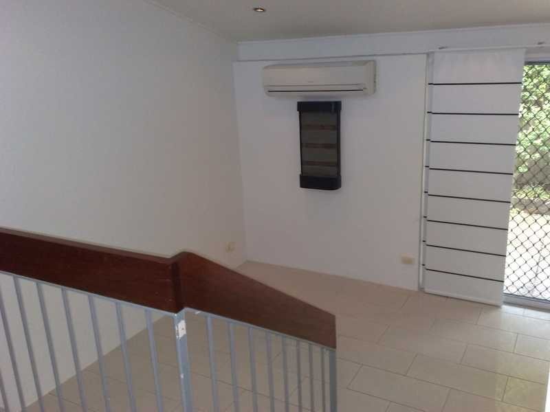 Unit 2/65 Erneton Street, Newmarket QLD 4051