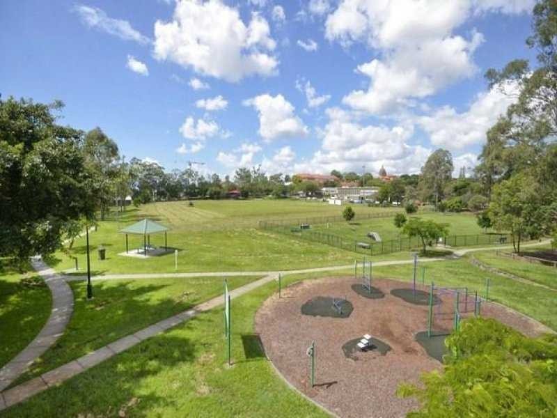 Unit 5/74 Eton Street, Nundah QLD 4012