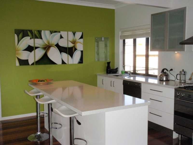 6 Vaucluse Street, Wavell Heights QLD 4012