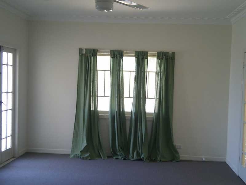 1 Sunny Avenue, Wavell Heights QLD 4012