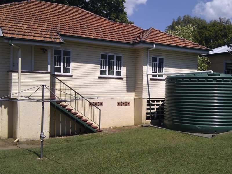 1 Sunny Avenue, Wavell Heights QLD 4012