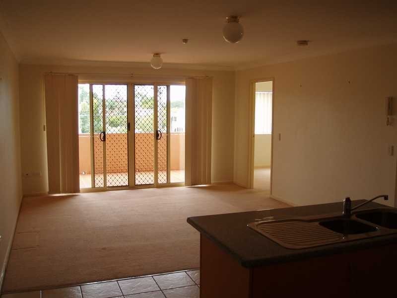 Unit 5/155 Flower Street, Northgate QLD 4013