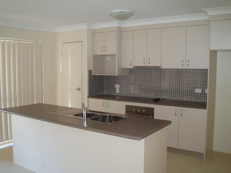 11 Castlereagh St, Murrumba Downs QLD 4503