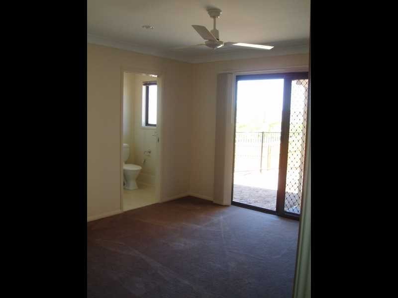 11 Castlereagh St, Murrumba Downs QLD 4503