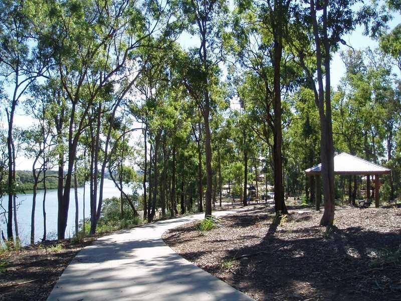 11 Castlereagh St, Murrumba Downs QLD 4503