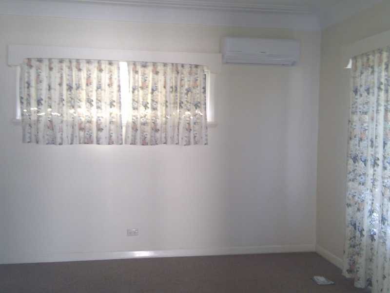 6 Halcyon Street, Wavell Heights QLD 4012