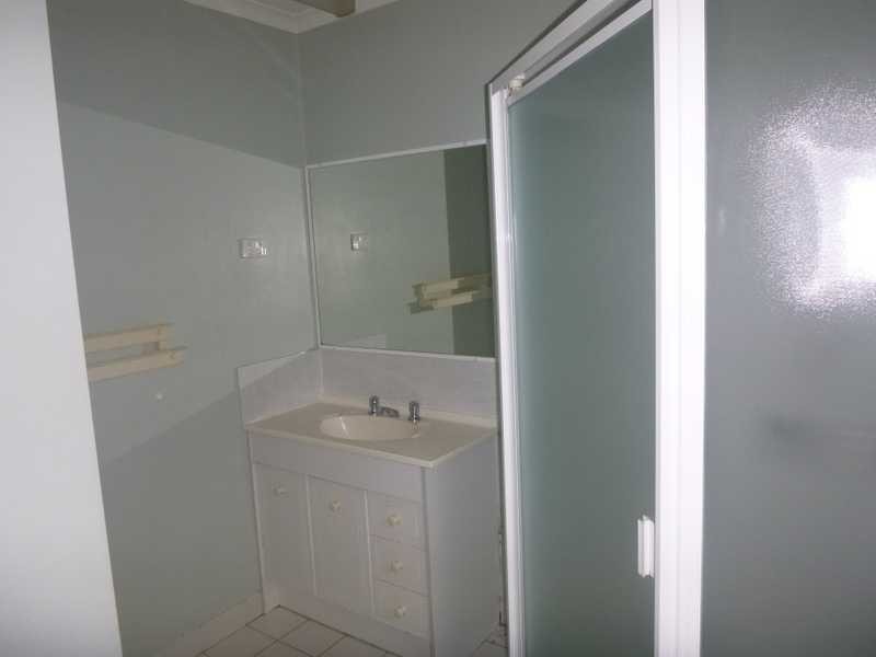 Unit 2/5 Imber Street, Chermside QLD 4032