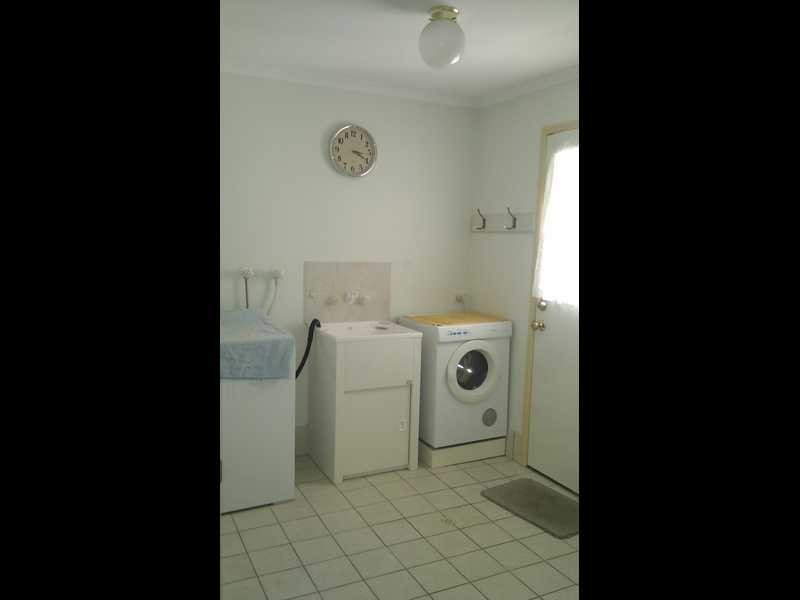 10 Rachael Court, Wynnum West QLD 4178