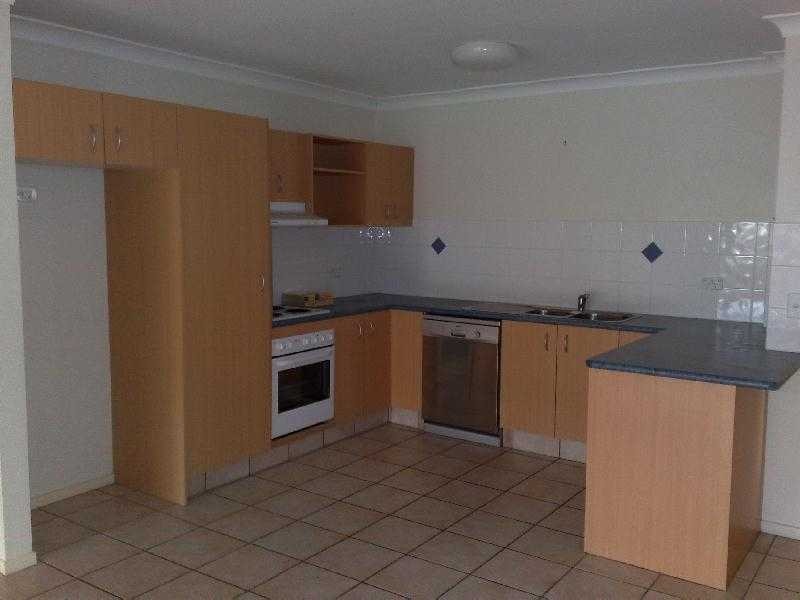 Unit 4/155 Flower Street, Northgate QLD 4013