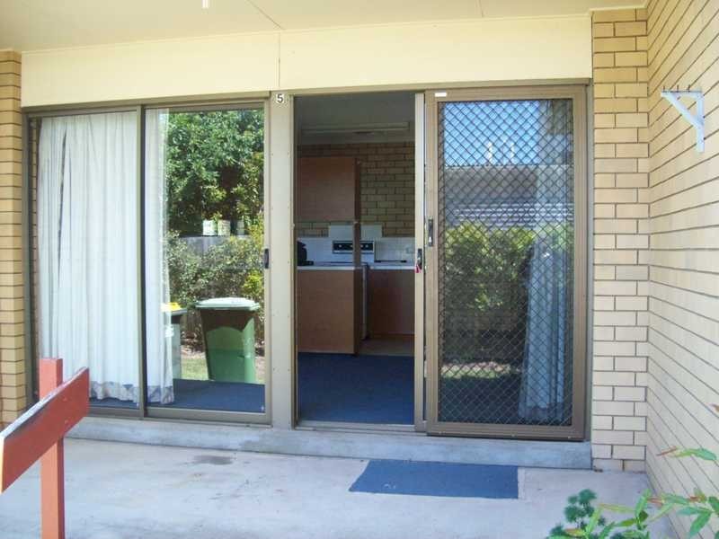 Unit 5/5 McNaughton Street, Redcliffe QLD 4020