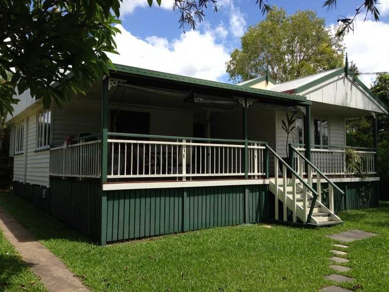 28 Kembla Street, Wavell Heights QLD 4012