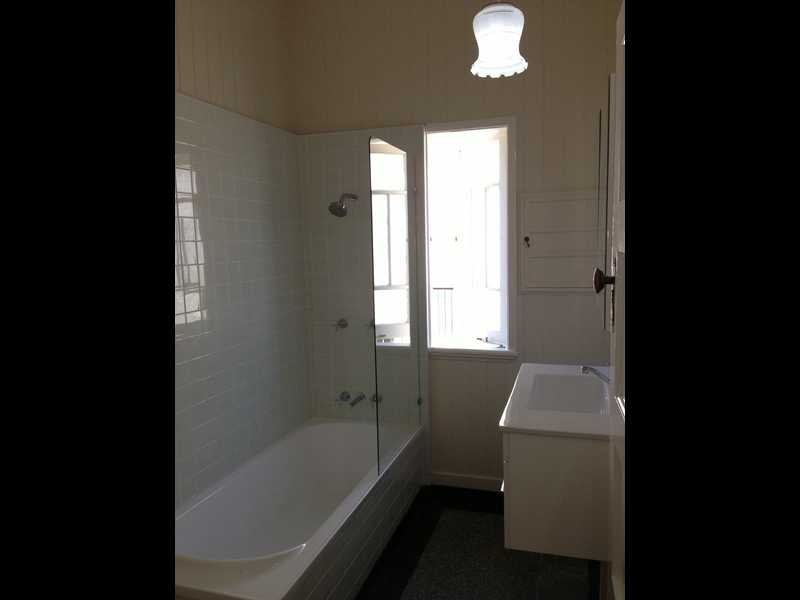 28 Wand Street, Nundah QLD 4012