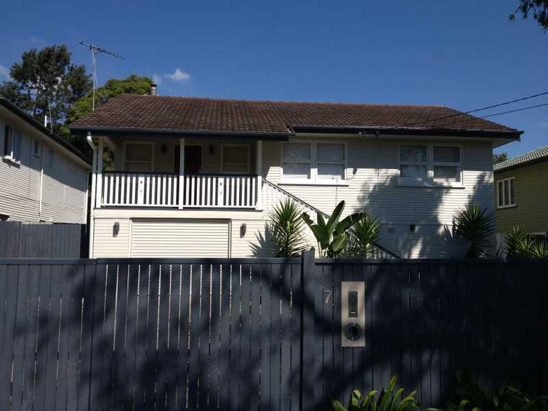 7 Caronga Street, Wavell Heights QLD 4012