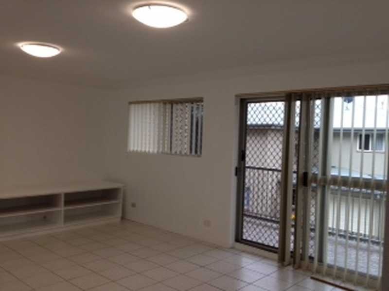 Unit 2/34 Kingsmill Street, Chermside QLD 4032